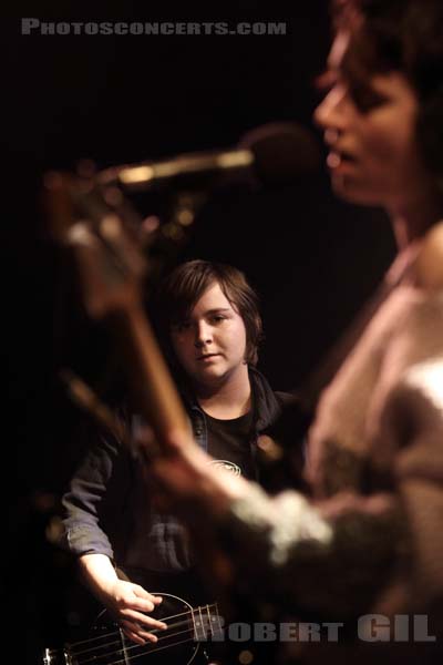 WAXAHATCHEE - 2013-10-17 - PARIS - Point Ephemere - 